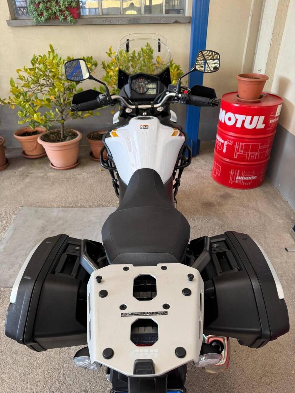 Suzuki V-Strom 650XT Explorer (2022 - 25) (17)