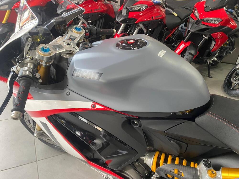 Ducati Panigale V2 Superquadro Final Edition (2024) (10)