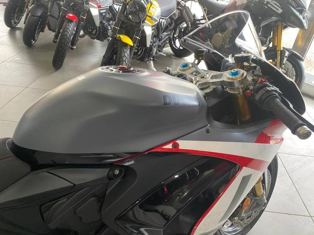Ducati Panigale V2 Superquadro Final Edition (2024) (11)