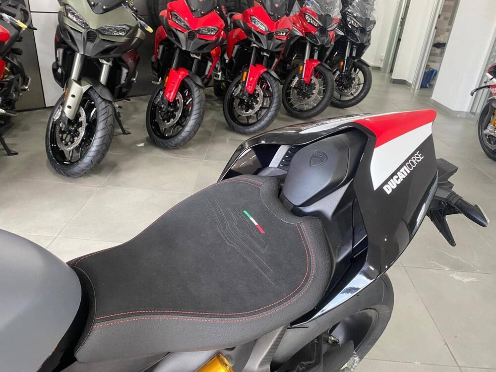 Ducati Panigale V2 Superquadro Final Edition (2024) (16)