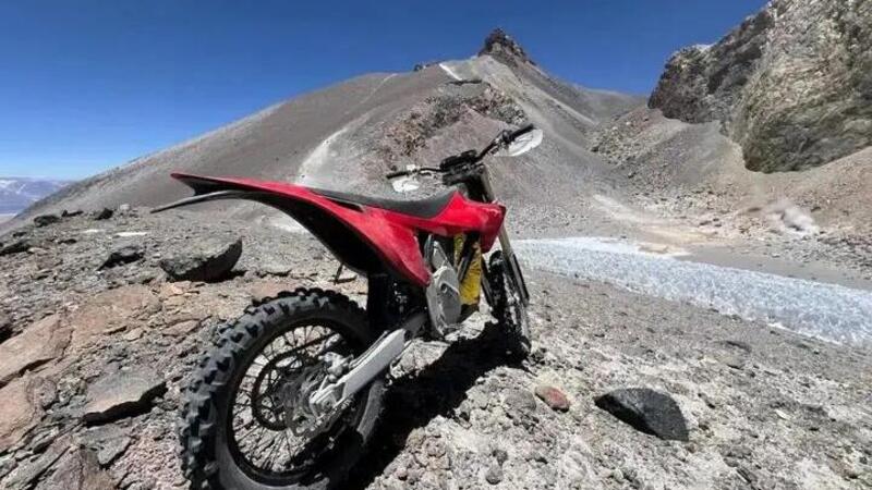 Stark Future da record: Jiri Zak porta la VARG EX oltre i 6.700 metri