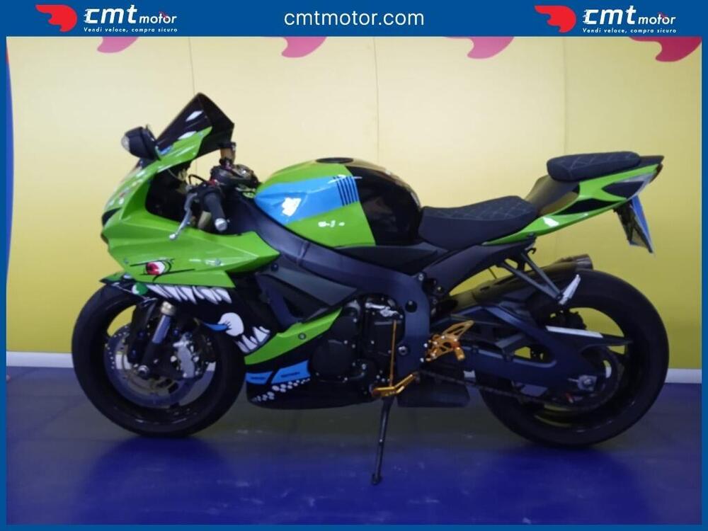 Suzuki GSX R 750 (2011 - 17) (3)