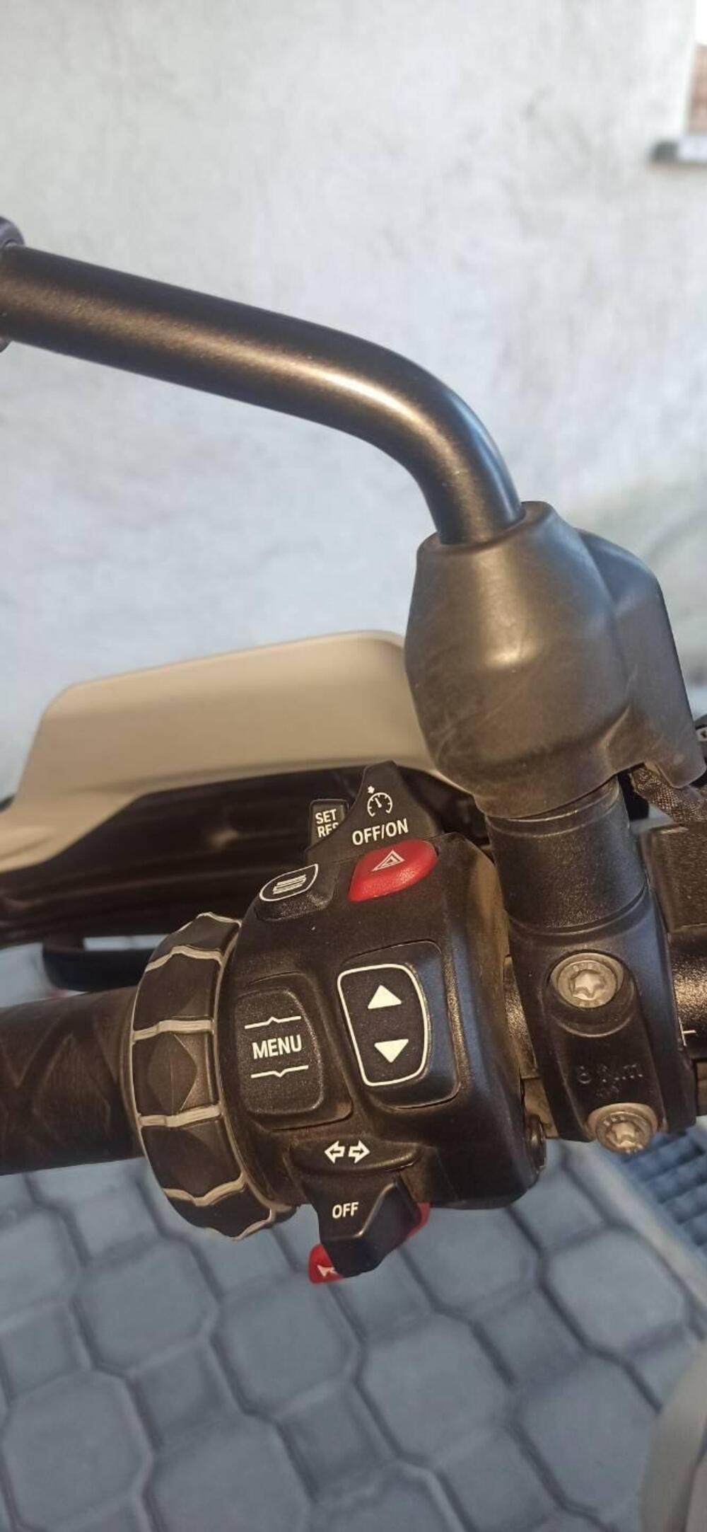 Bmw R 1300 GS Trophy (2023 - 26) (6)