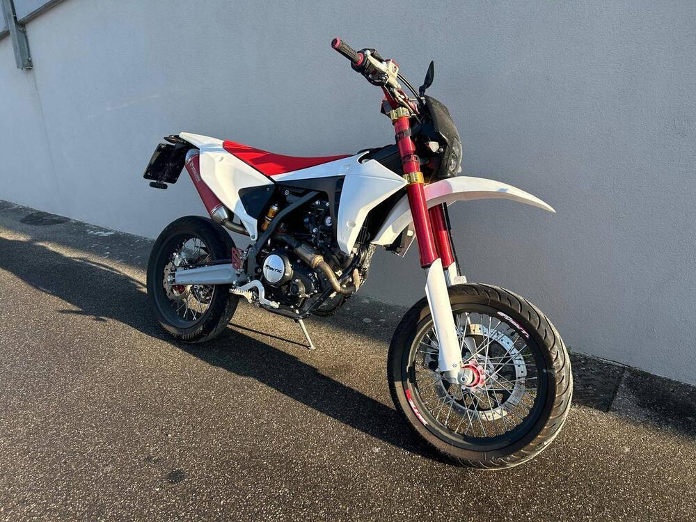 Fantic Motor XMF 125 Motard Competition 4T (2023 - 24) (2)