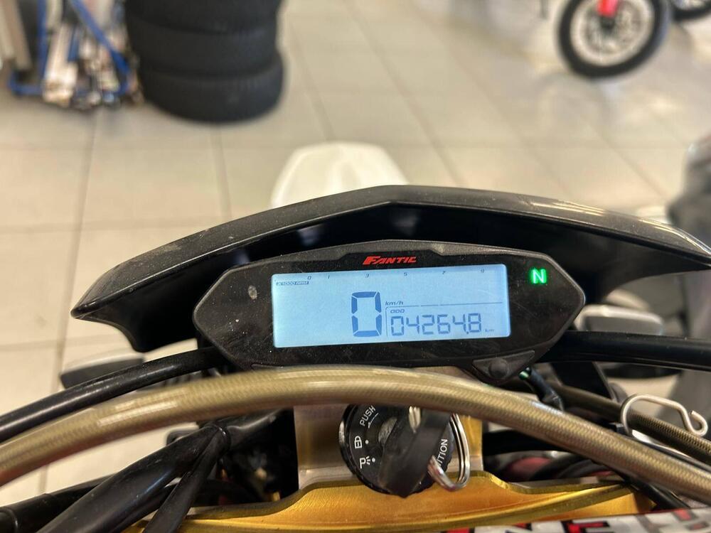 Fantic Motor XMF 125 Motard Competition 4T (2023 - 24) (7)