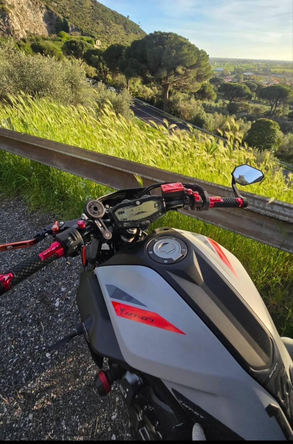 Yamaha MT-07 (2018 - 20) (4)