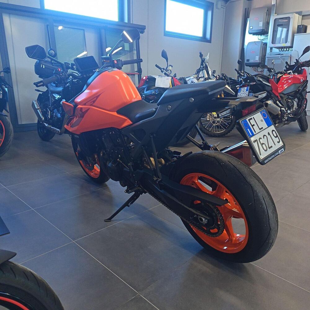 KTM 990 Duke (2024 - 26) (3)