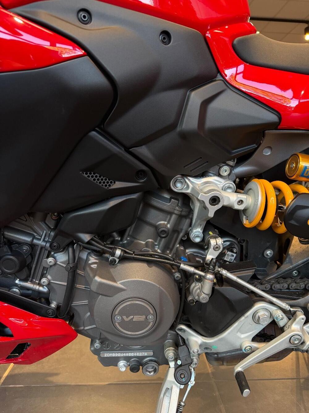 Ducati Streetfighter V2 S (2025) (19)