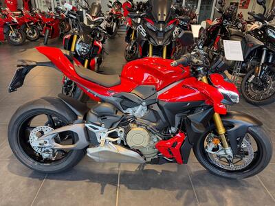 Ducati Streetfighter V4 S (2025) usata