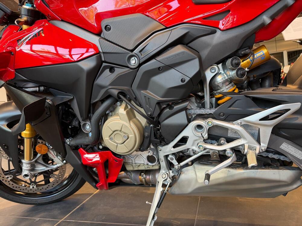Ducati Streetfighter V4 S (2025) (13)