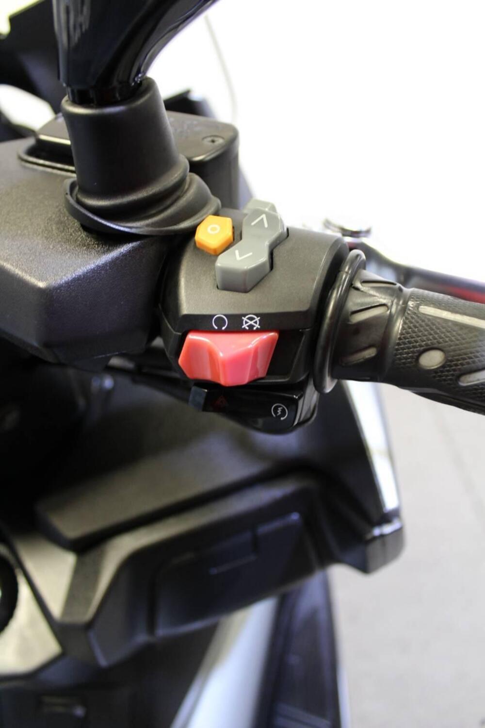 Kymco Xciting 400i S TCS (2021 - 24) (11)