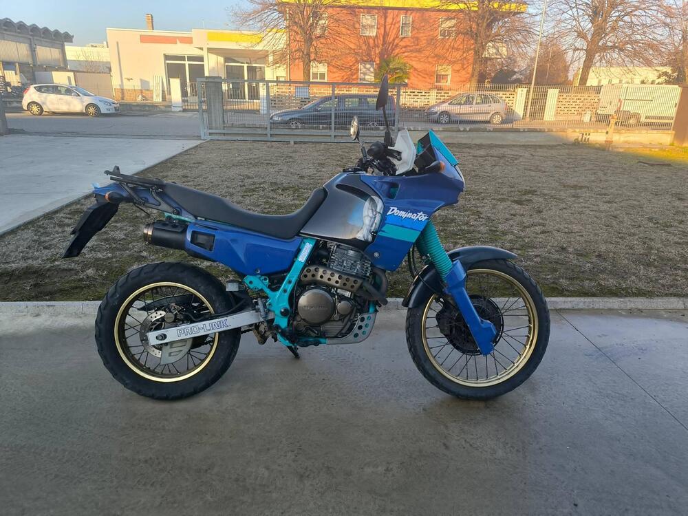 Honda NX 650 Dominator (1988 - 90)