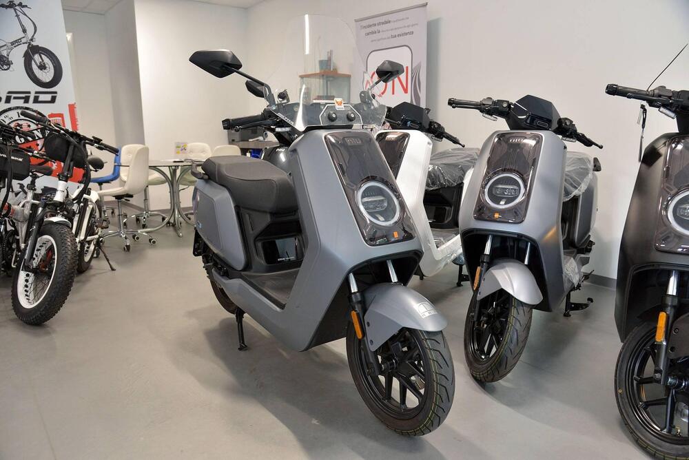 Niu NQiX 300 (2025) (9)