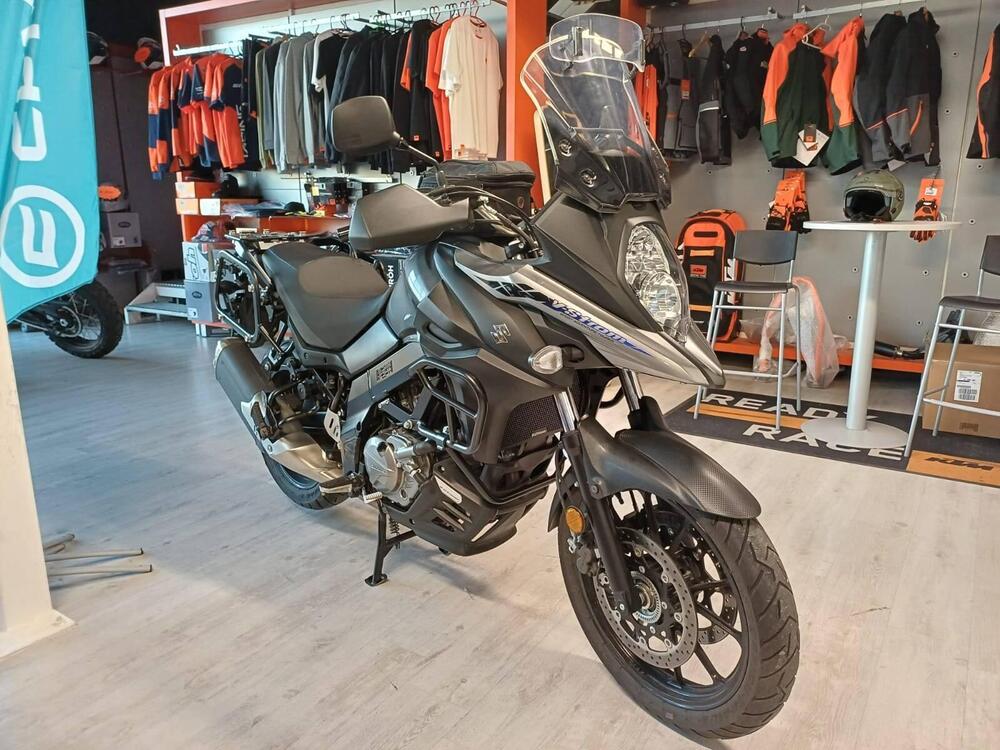 Suzuki V-Strom 650 (2021 - 25) (3)
