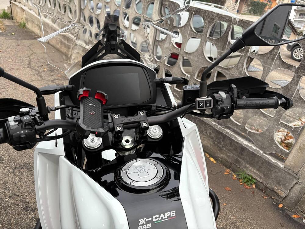 Moto Morini X-Cape 650 (2021 - 25) (14)
