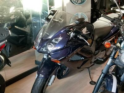 Honda VFR 800 (2002 - 05) usata