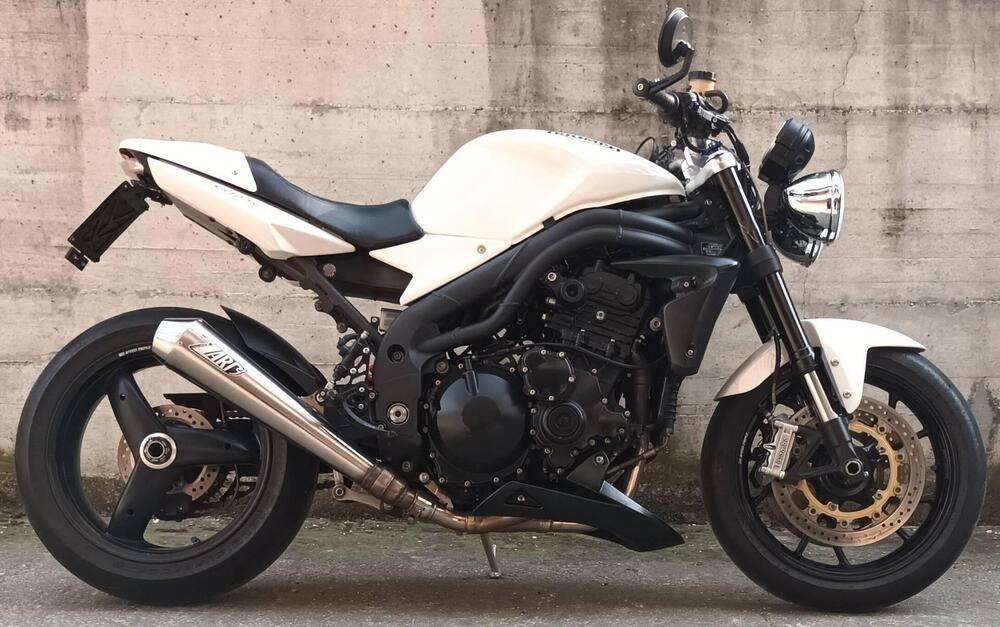 Triumph Speed Triple 1050 (2005 - 11)