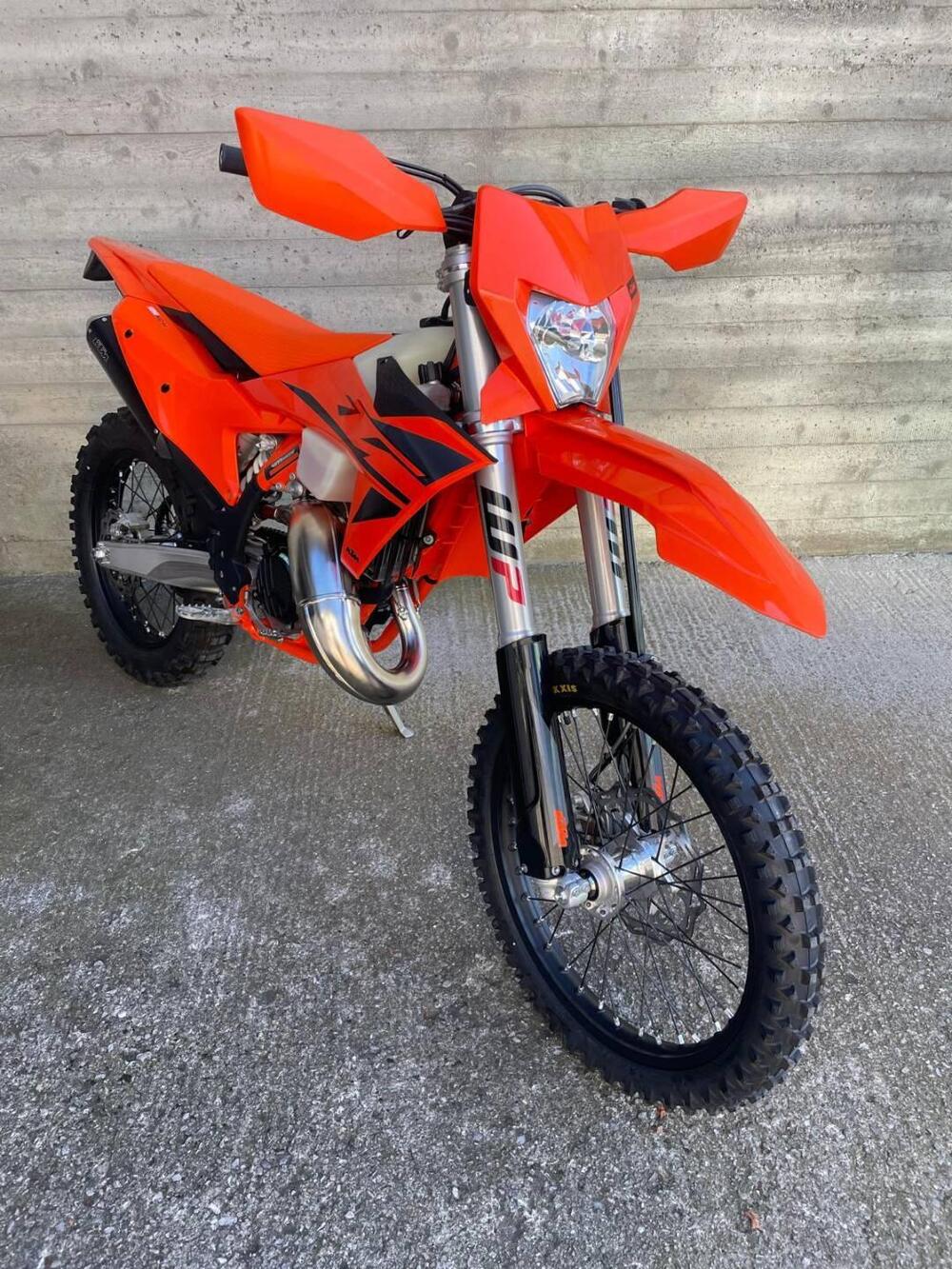 KTM 125 XC-W (2025) (2)