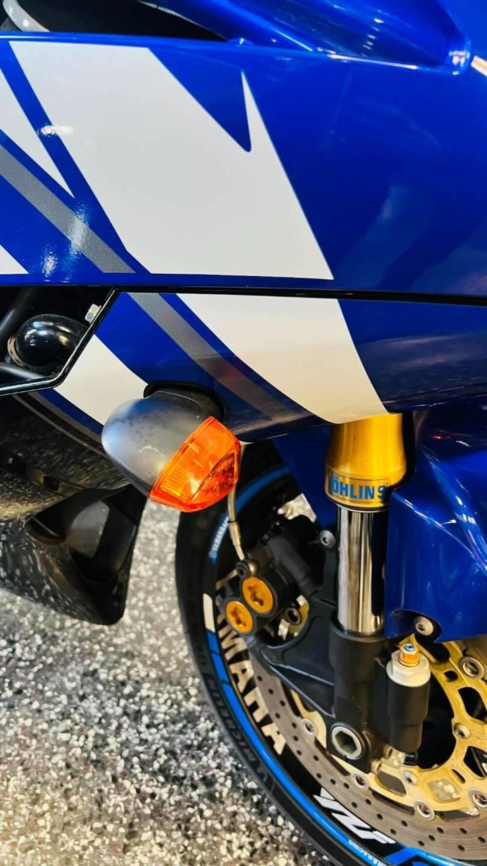 Yamaha YZF R6 (2010 - 16) (4)