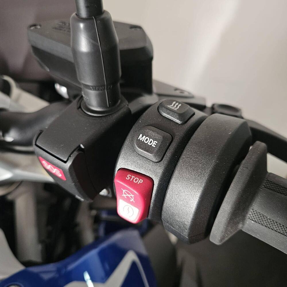 Bmw R 1250 R (2021 - 25) (9)