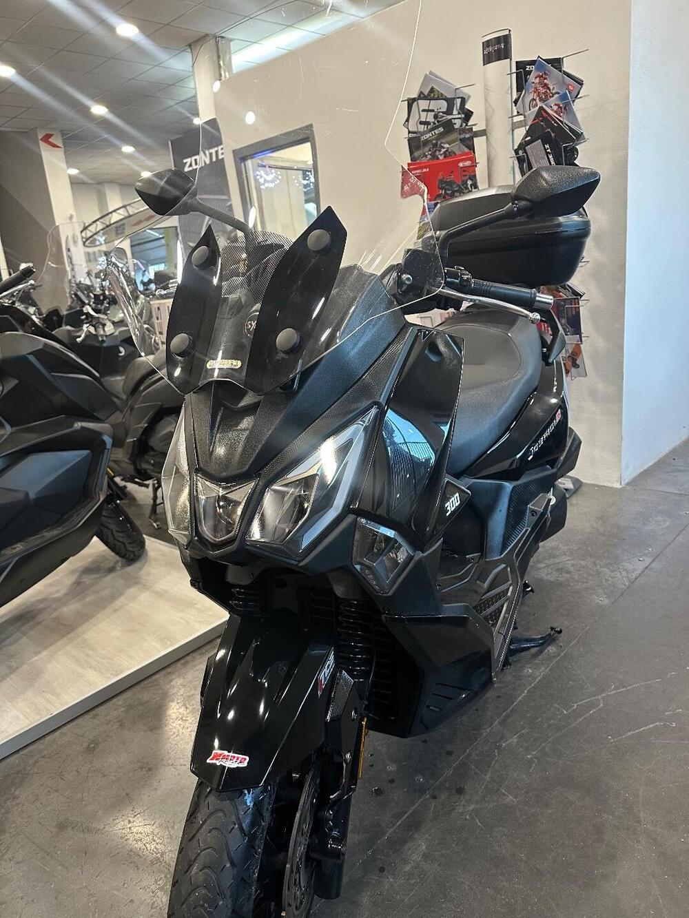 Sym Joyride 300 (2022 - 24) (3)