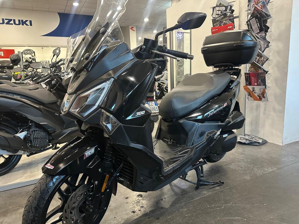 Sym Joyride 300 (2022 - 24) (6)