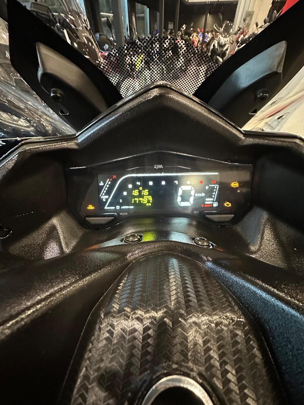 Sym Joyride 300 (2022 - 24) (9)