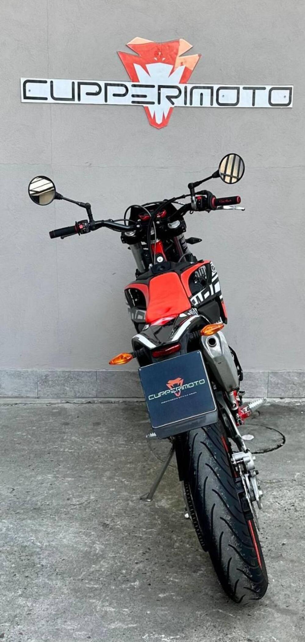 Betamotor RR 125 4T Motard LC (2021 - 23) (5)