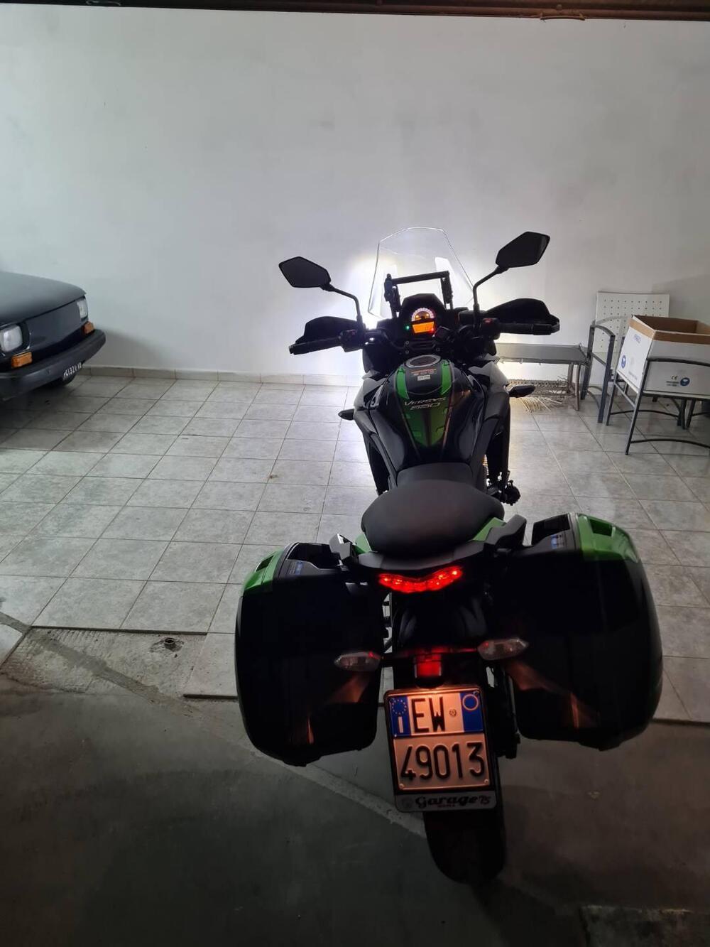 Kawasaki Versys 650 Grand Tourer (2021) (4)