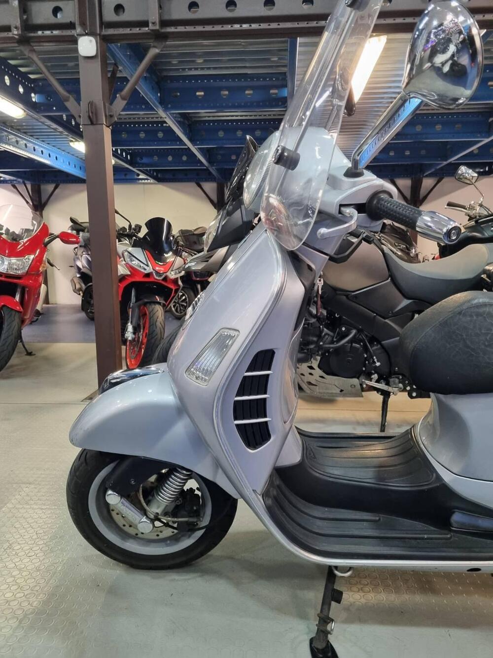Vespa GTS 250 i.e. (3)