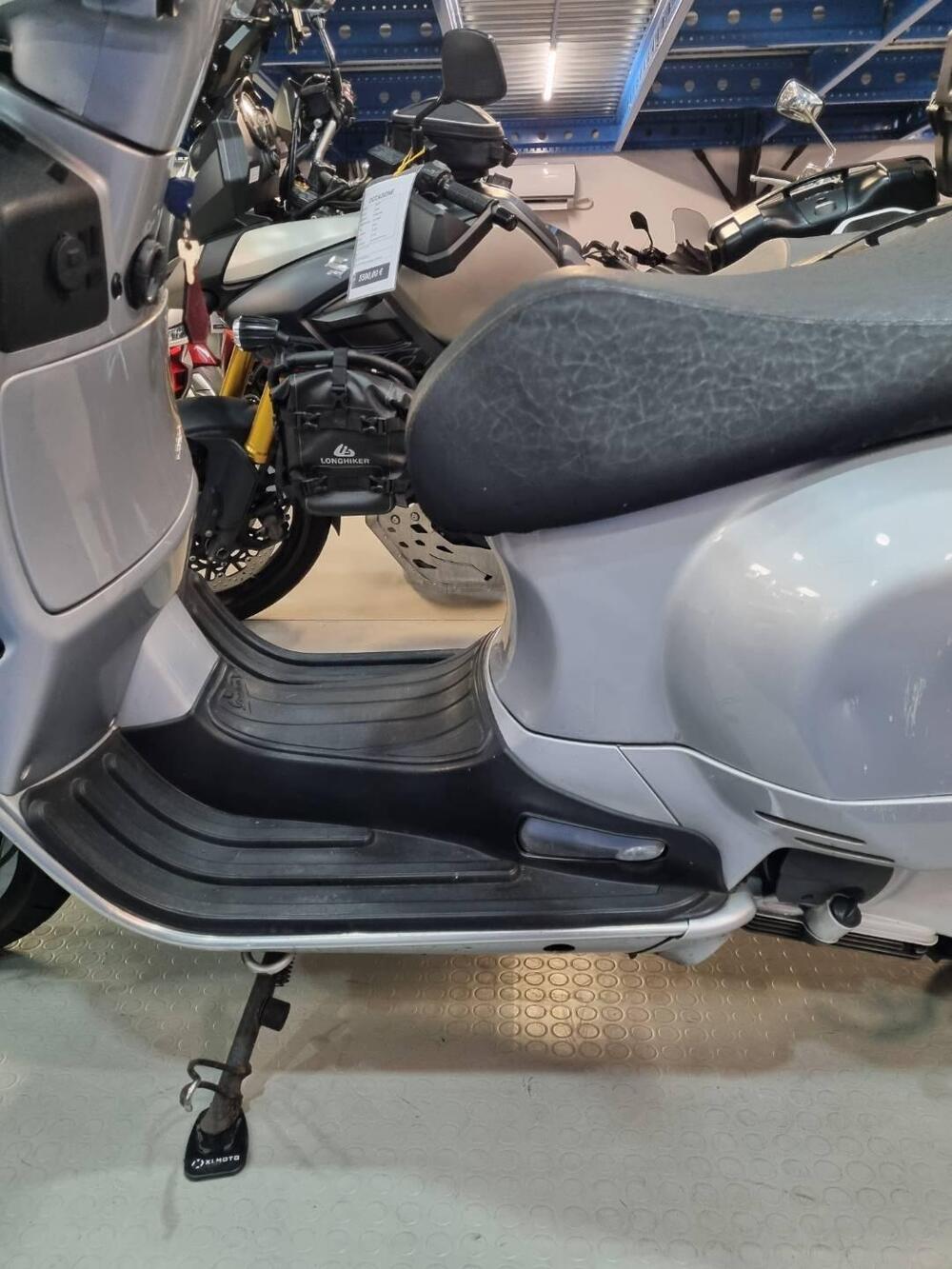 Vespa GTS 250 i.e. (4)