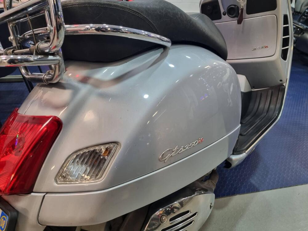 Vespa GTS 250 i.e. (16)