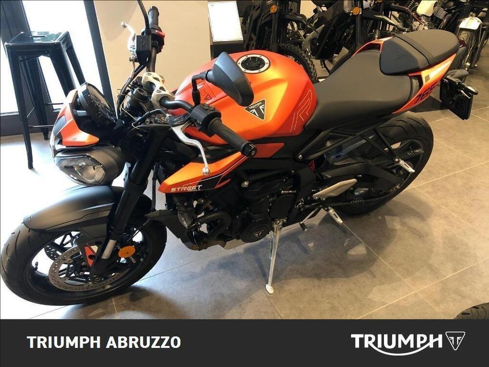 Triumph Street Triple 765 R (2023 - 25) (3)