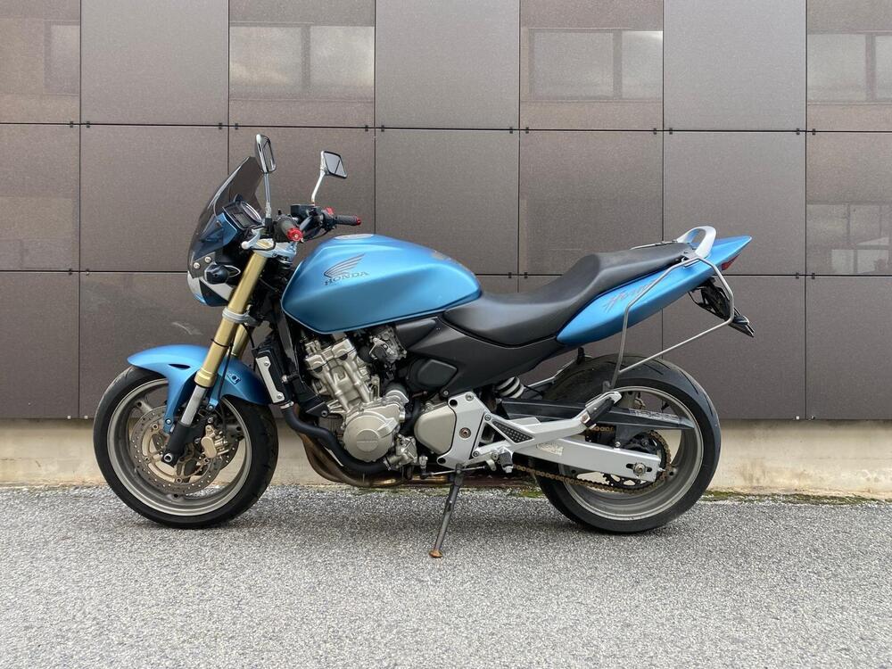 Honda Hornet 600 (2005 - 06) (4)