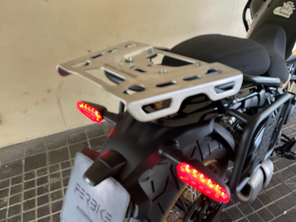 Royal Enfield Himalayan 450 (2024 - 25) (8)