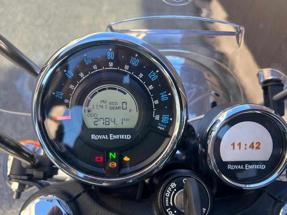 Royal Enfield Meteor 350 Aurora (2024 - 25) (7)