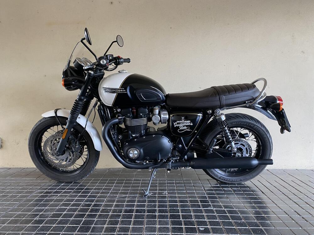 Triumph Bonneville T120 Black DGR Limited Edition (2023) (3)