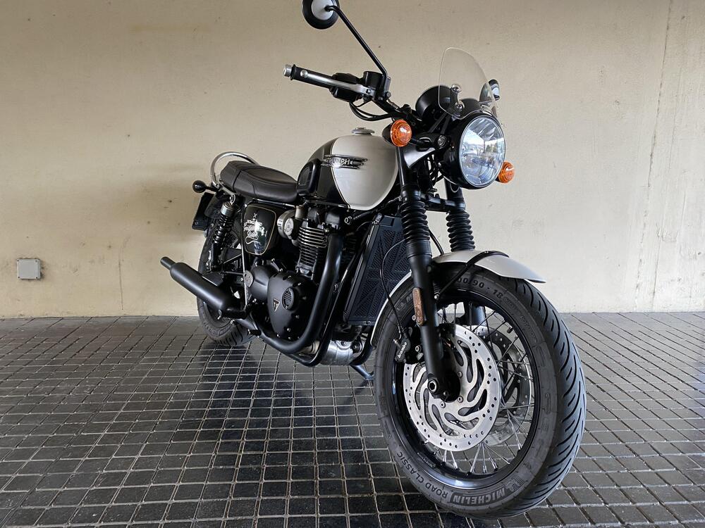Triumph Bonneville T120 Black DGR Limited Edition (2023) (5)