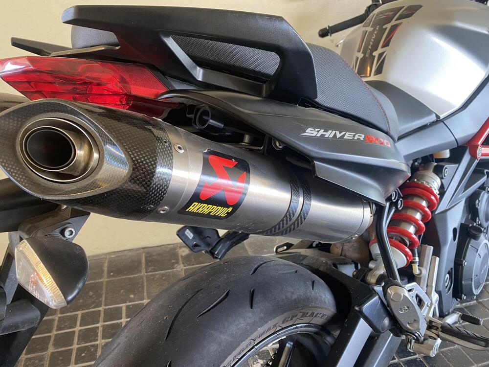 Aprilia Shiver 900 ABS (2017 - 18) (9)