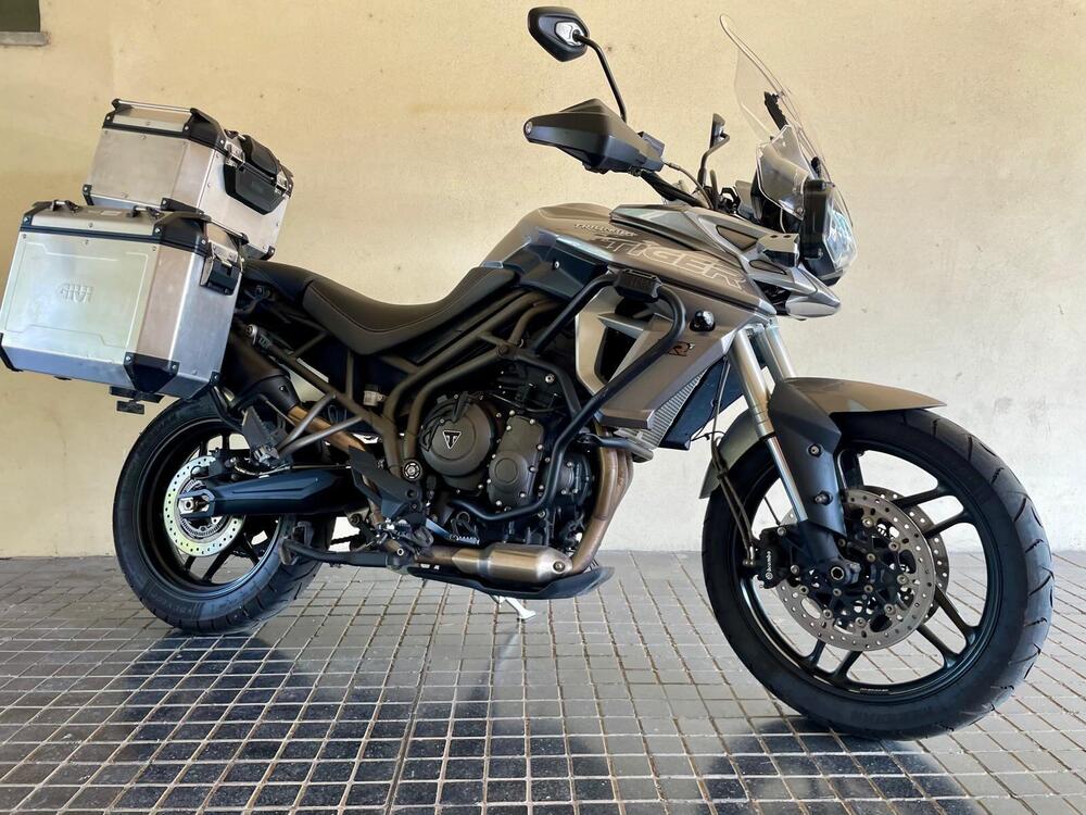Triumph Tiger 800 XRt (2018 - 20) (2)