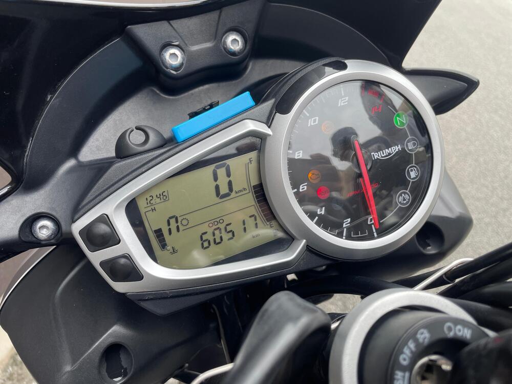 Triumph Street Triple R (2013 - 14) (8)
