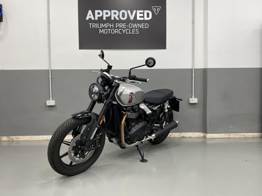 Triumph Speed Twin 900 (2025) (2)