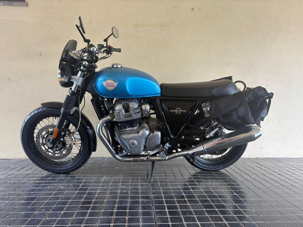 Royal Enfield Interceptor 650 (2021 - 25) (4)