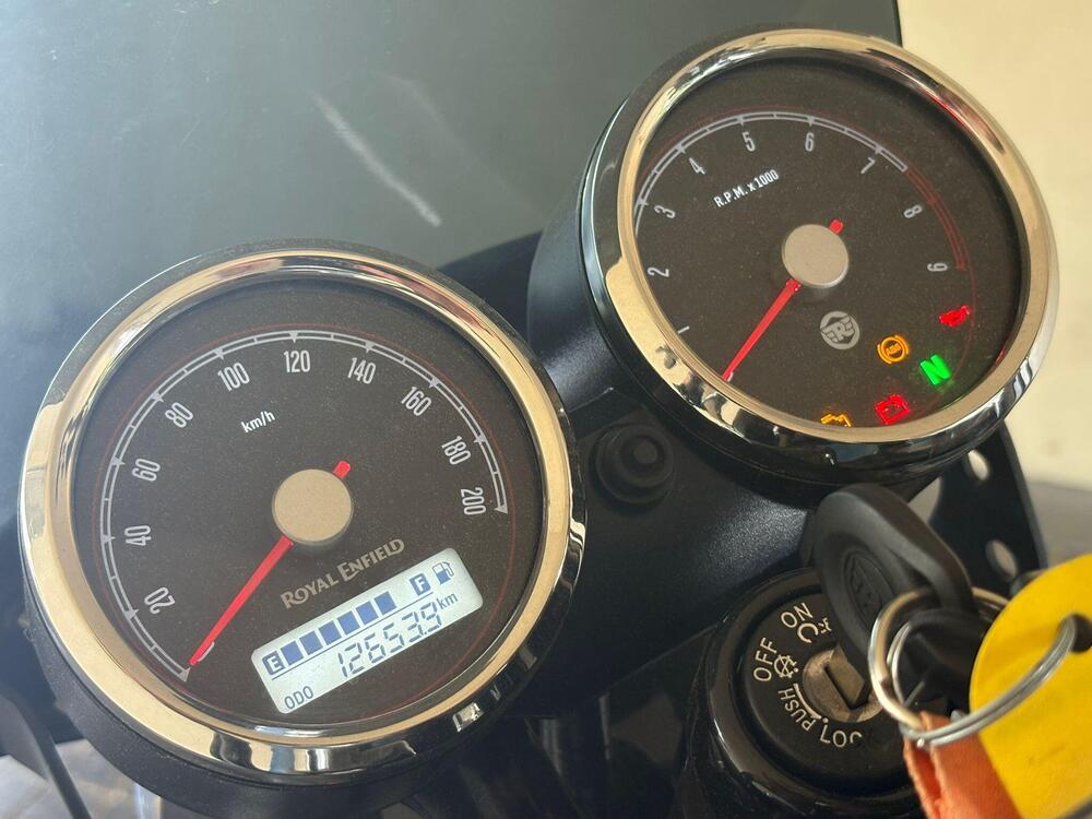 Royal Enfield Interceptor 650 (2021 - 25) (7)