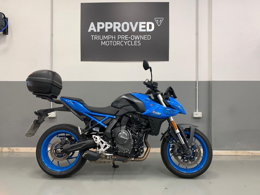 Suzuki GSX-8S (2023 - 24)
