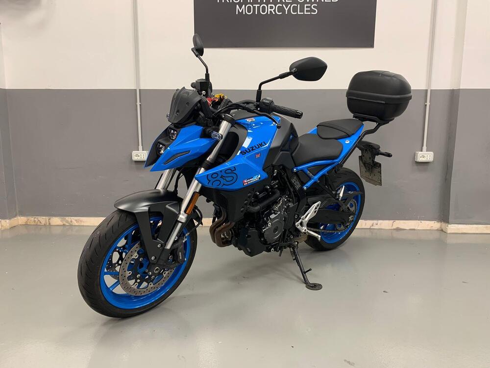 Suzuki GSX-8S (2023 - 24) (4)