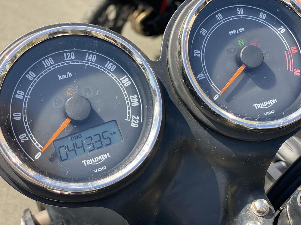 Triumph Bonneville T100 (2008 - 16) (9)