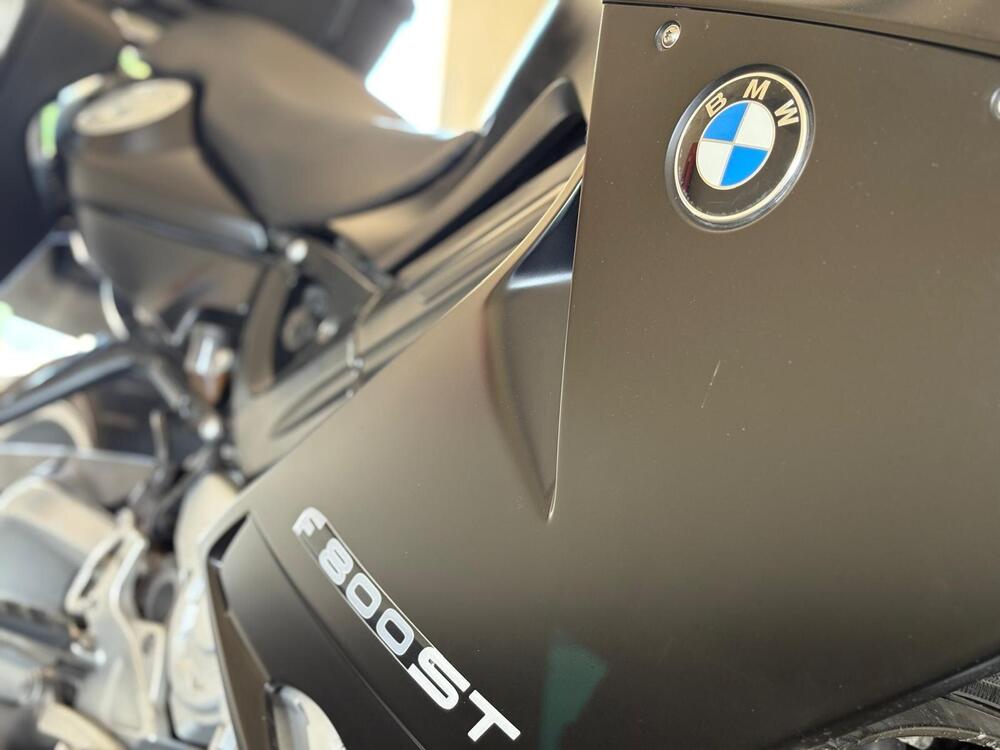 Bmw F 800 ST (8)