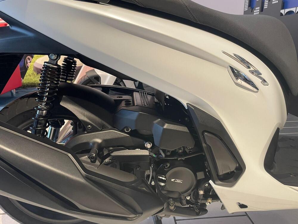 Honda SH 350 (2021 - 24) (3)