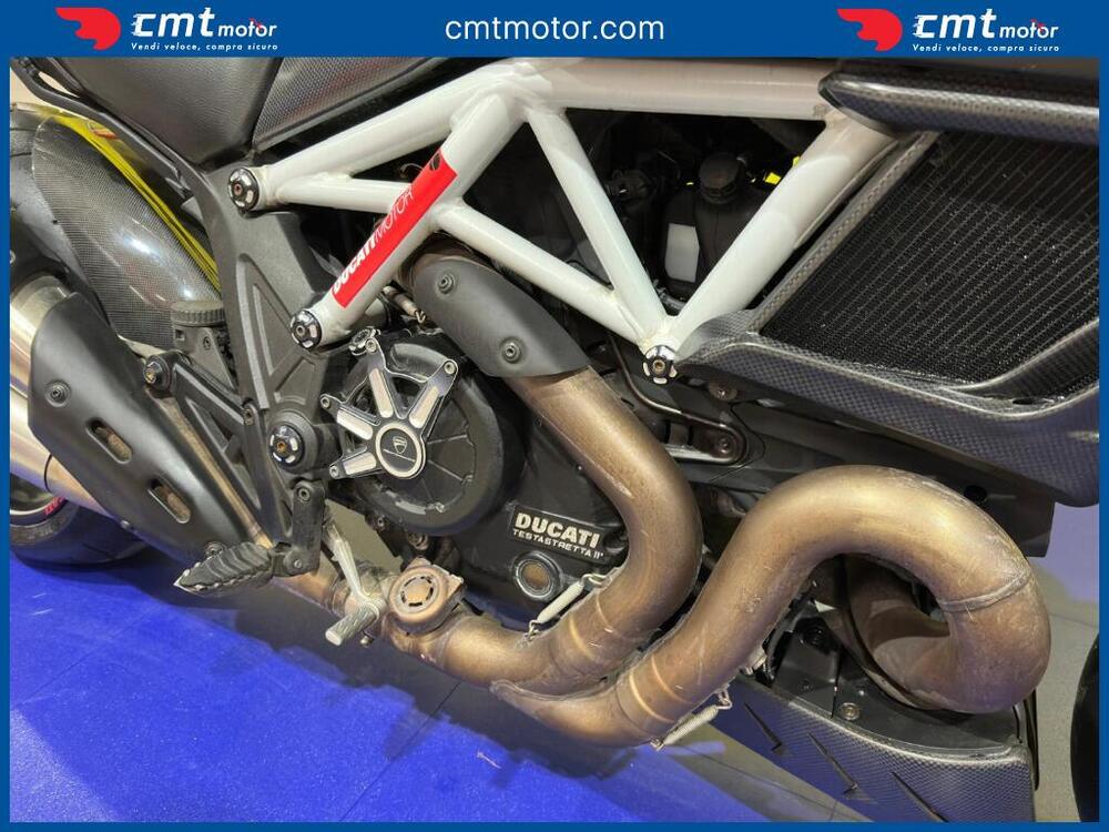 Ducati Diavel 1200 Carbon (2014 - 16) (8)